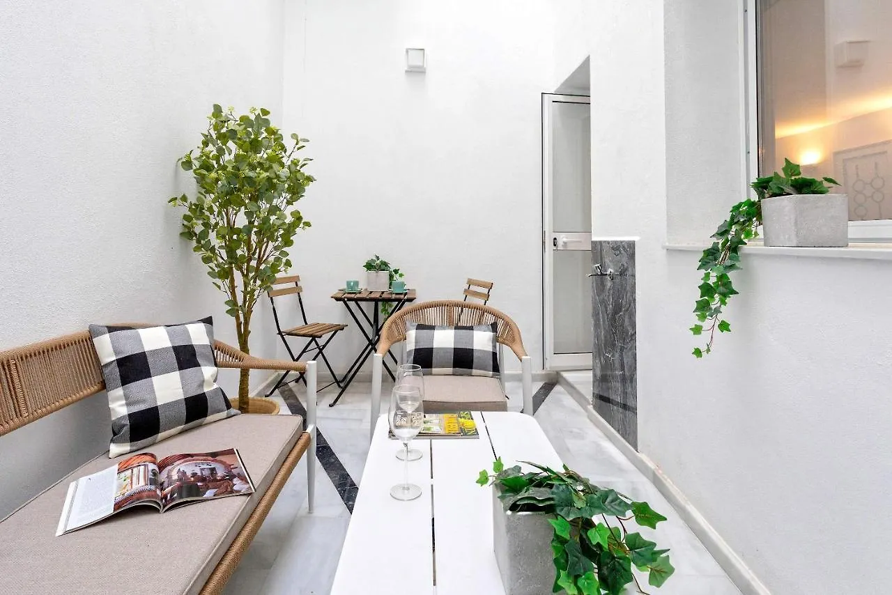 Apartment Genteel Home Pajaritos 17 Seville Spain
