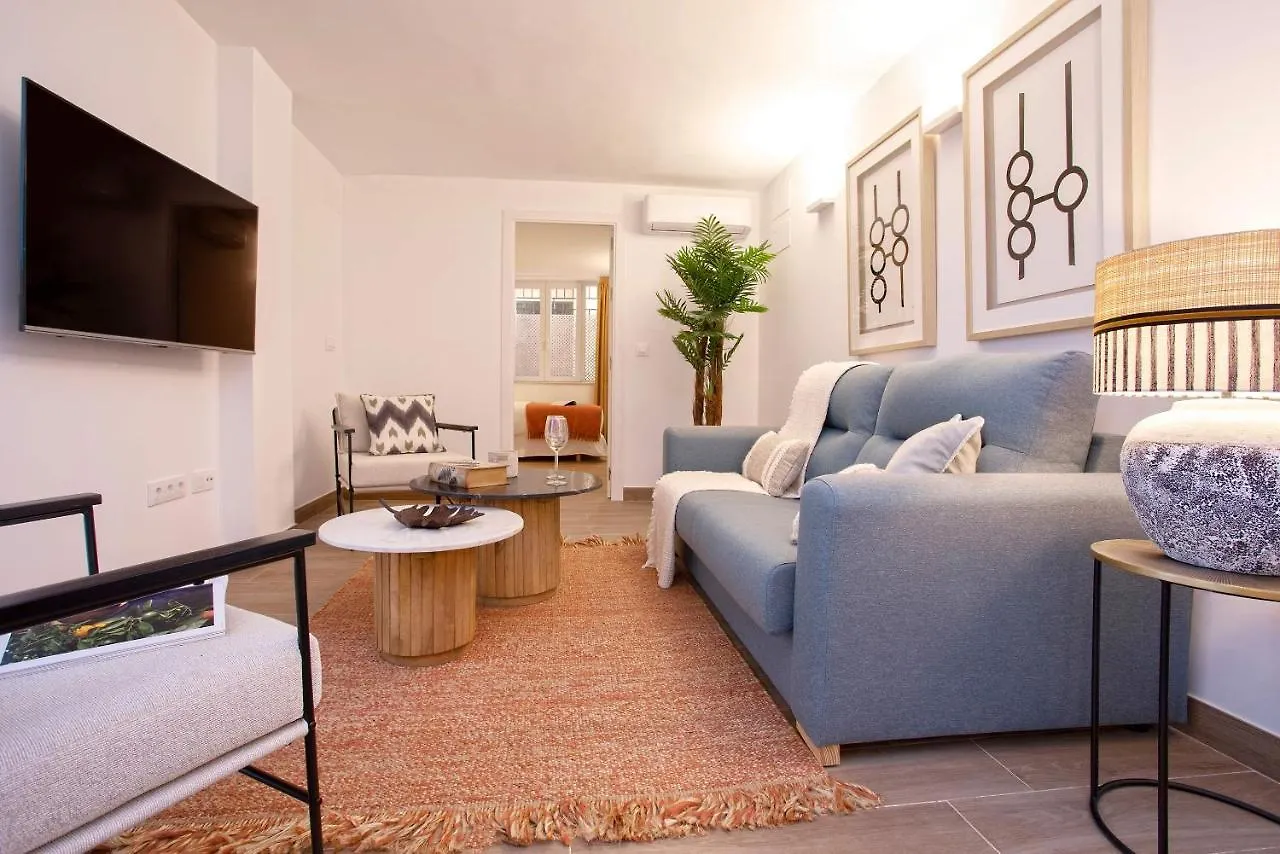 Genteel Home Pajaritos 17 Seville Apartment