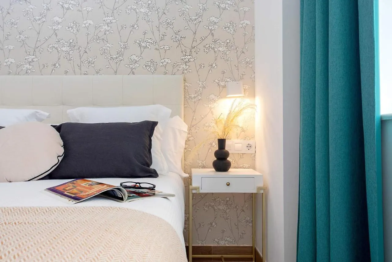 Genteel Home Pajaritos 17 Seville Apartment